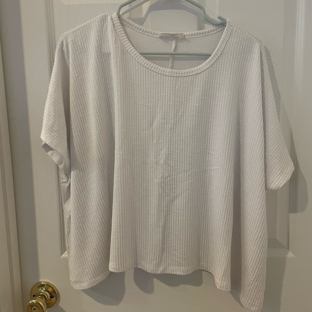 Zenana Outfitters Cream Ribbed Short Sleeve Top